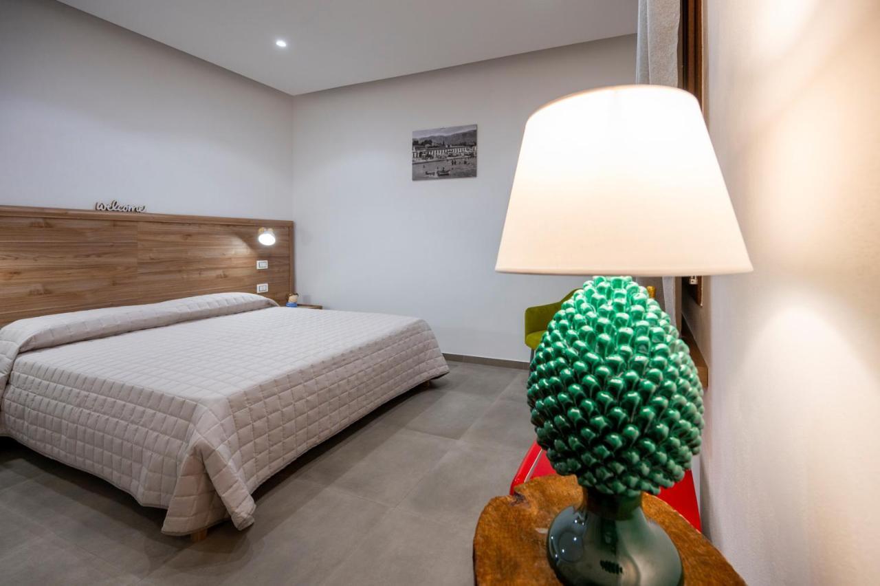 Villa Carmiano Luxury Bedrooms In Avola In The Province Of Syracuse With Spa And Swimming Pool And Wonderful Seaview المظهر الخارجي الصورة
